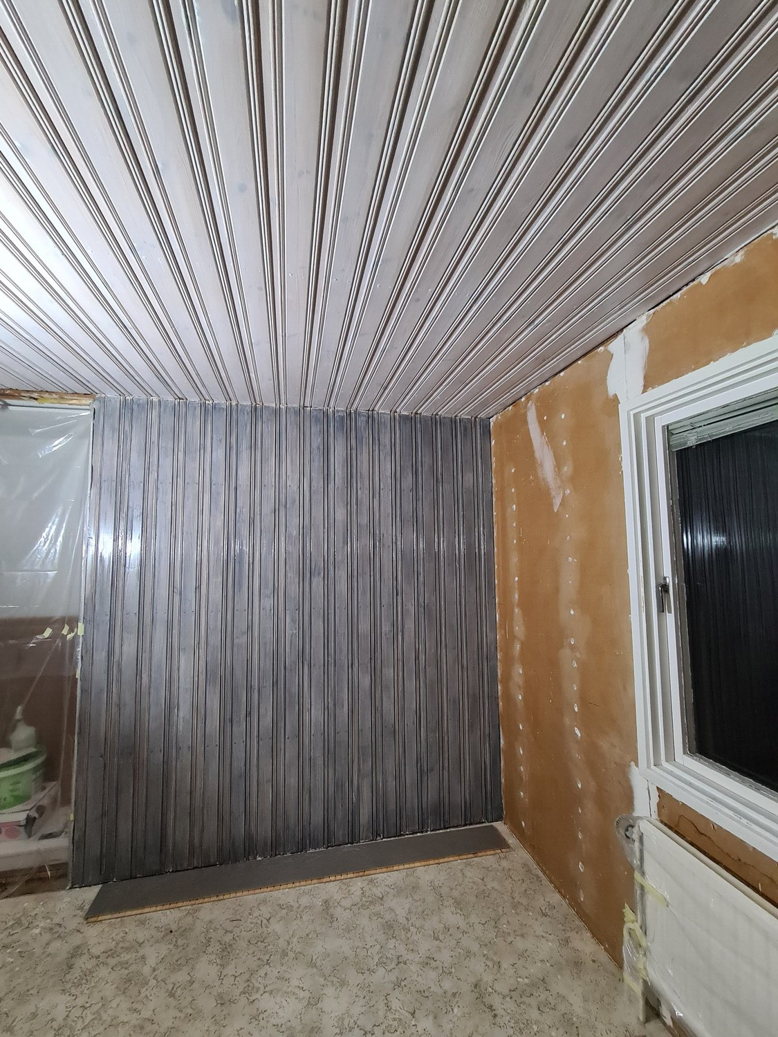 Högsby – Schlafzimmer mit Einbauschrank — Vorschau 11