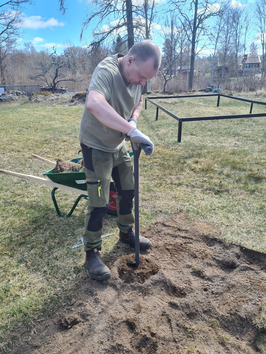 Aufbau eines Gewächshauses — Bild 1